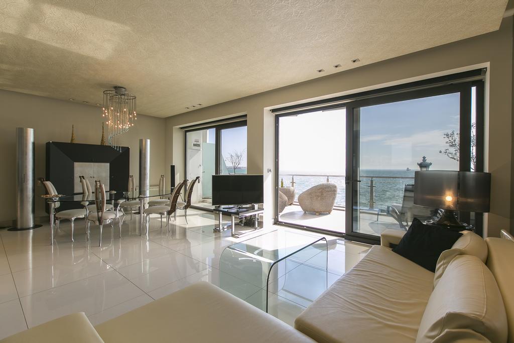 Appartement Nikis *